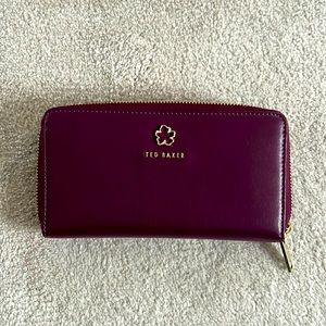 Ted Baker zipper wallet